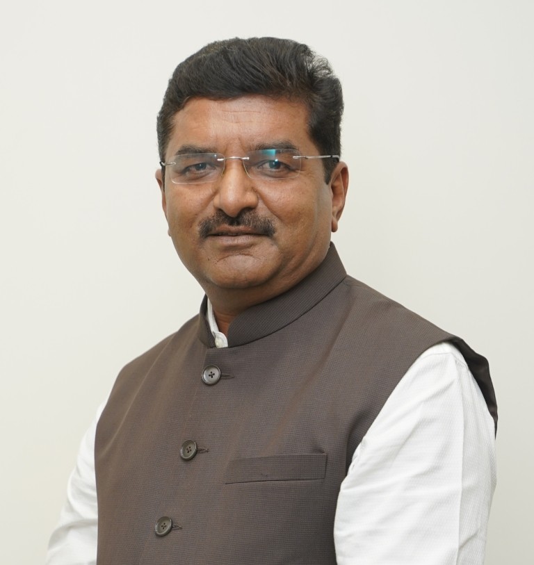 Shri Mukeshbhai Vekaria