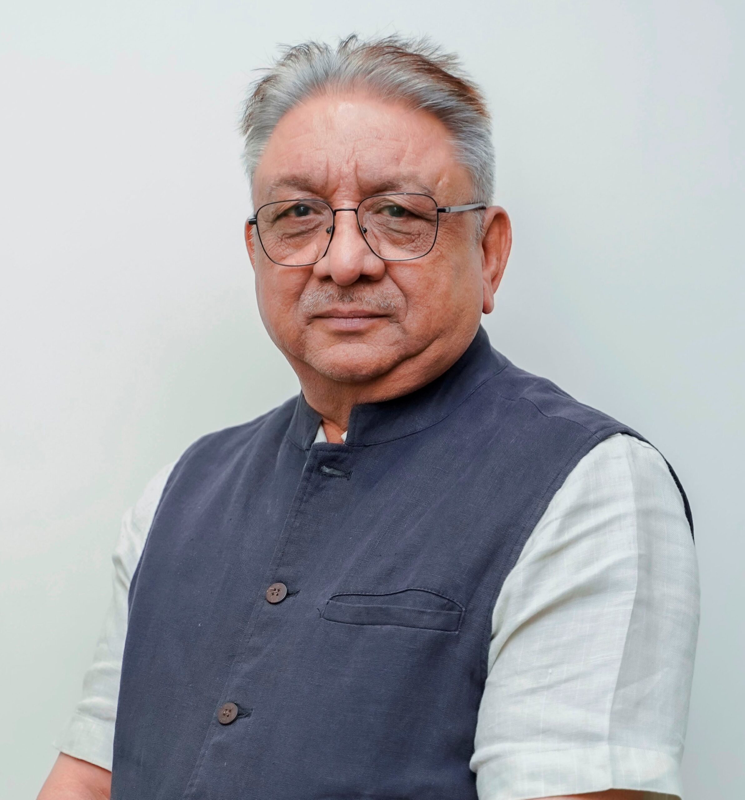 Shri Pradyumanbhai Vaishnav